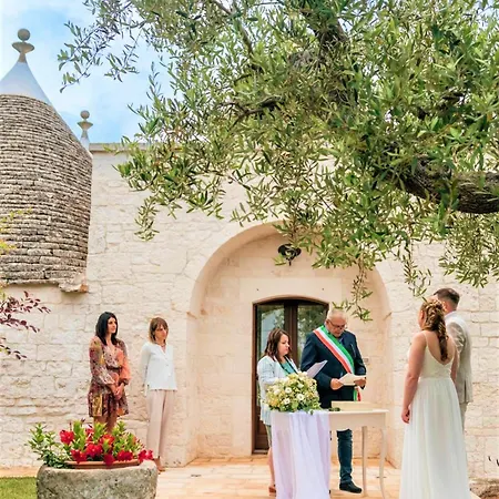 Trulli Arco Antico *