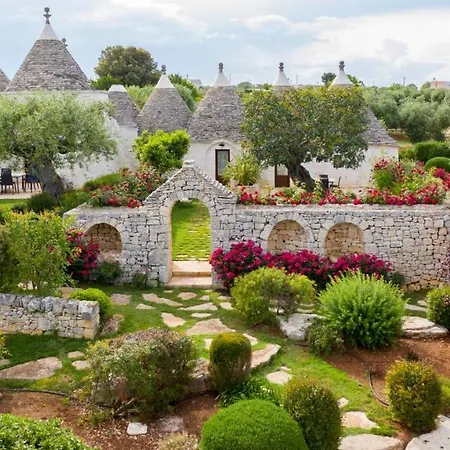 Trulli Arco Antico * Locorotondo
