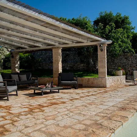 Trulli Arco Antico Holiday home *