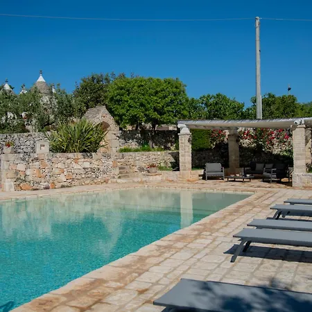 Trulli Arco Antico Locorotondo