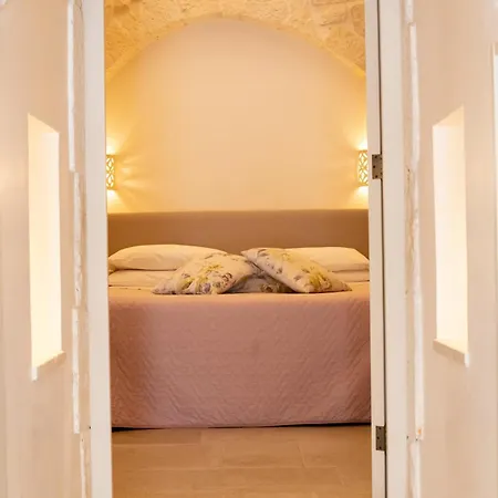 Trulli Arco Antico *
