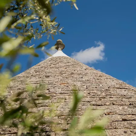 Trulli Arco Antico * Locorotondo