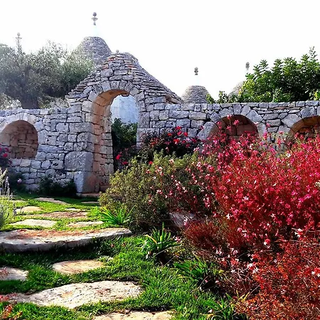 Trulli Arco Antico